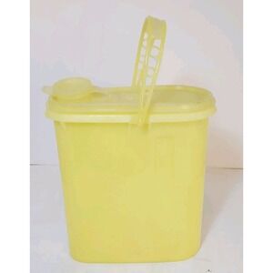 Vintage Tupperware Yellow Juice Quart Container Lid Handle 587-10 USA Made MCM